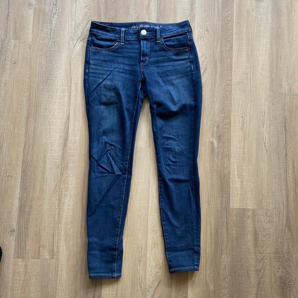 American Eagle Stretch Jeans - Picture 1 of 1
